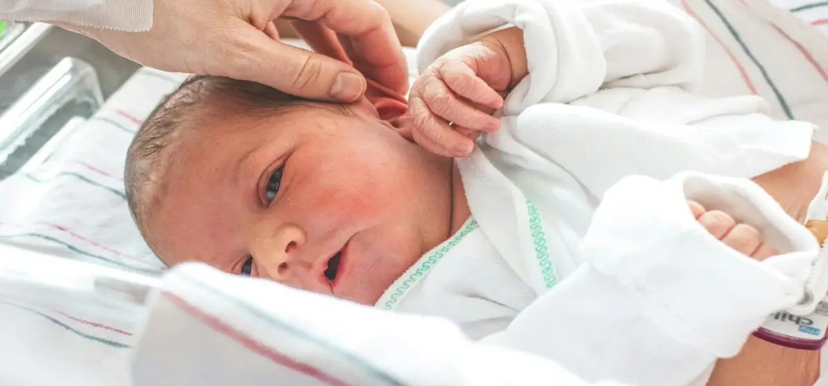 bebe sepsis neonatal cuna